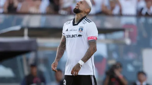 Colo Colo recibe mala noticia por Arturo Vidal. (Foto: Photosport)
