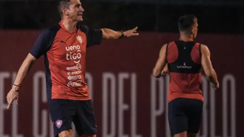 El español Manolo Jiménez es el nuevo entrenador de Cerro Porteño. (Foto: @CCP1912oficial)
