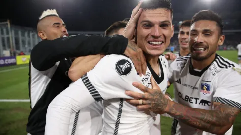 Lucas Cepeda anotó el gol del triunfo para Colo Colo ante Cerro Porteño. (Foto: Pepe Alvujar/Photosport)
