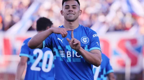 Dos clubes italianos preguntaron por Alexander Aravena.
