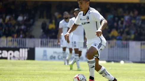 Vicente Pizarro es la gran novedad en la formación de Colo Colo. (Foto: Andrés Pina/Photosport)

