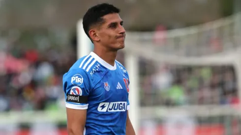 La sanción a Israel Poblete y que complica a la U