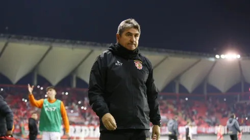 Hernán Clavito Godoy acusa cama a Emiliano Astorga en Cobreloa.
