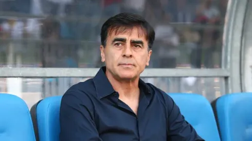 Quinteros cuenta la firme por su salida de los albos.
