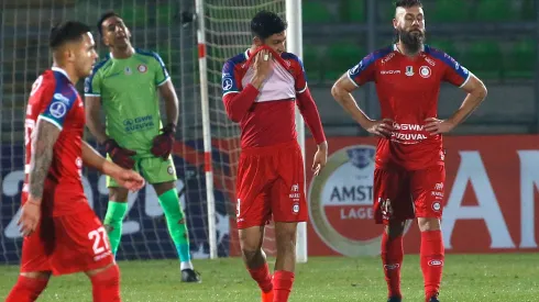 Unión La Calera perdió un punto por duro castigo.