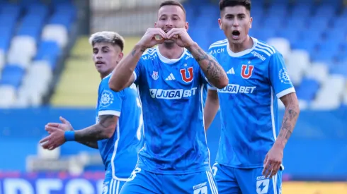 Salen al cruce de los críticos de la U de Gustavo Álvarez.
