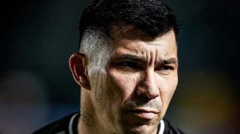 Aseguran que Gary Medel puede dejar Vasco antes de lo esperado.