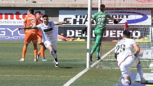 Deportes Copiapó le dio un baile a Cobreloa en el Campeonato Nacional
