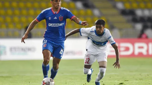 Universidad de Chile recibirá a Universidad Católica en el Estadio Nacional.
