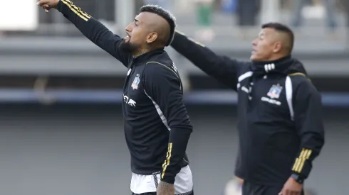 Jorge Almirón destacó a Arturo Vidal en la previa del Alianza Lima vs Colo Colo. (Foto: Dragomir Yankovic/Photosport)
