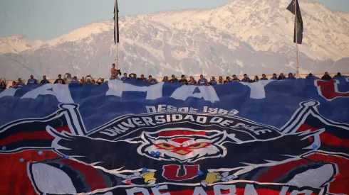 Referente de la U se rindió ante la barra del club.
