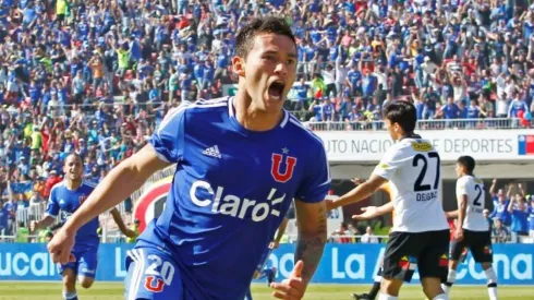 ¡Paren las prensas! La U apuesta por el regreso de Charles Aránguiz