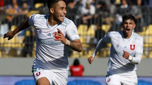 Lucas Assadi anotó el 2-1 entre Universidad de Chile y Everton.
