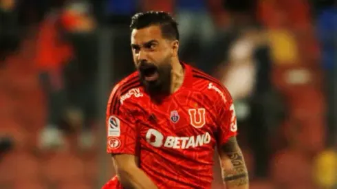 Le caen a ex portero de Universidad de Chile por su capitanía en Ecuador.
