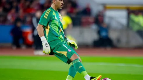 Claudio Bravo podría no estar en la Copa América 2024 por lesión