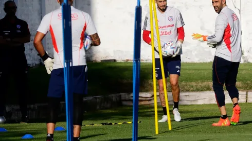 Claudio Borghi molesto con arquero de la Selección Chilena<br />
(Foto: Javier Salvo/Photosport)
