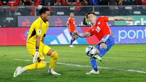 Pedro Gallese calienta el Clásico del Pacífico