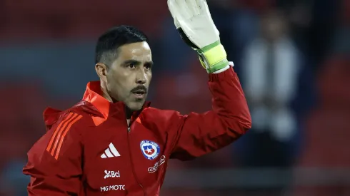 Claudio Bravo no entrenó con normalidad este sábado en Juan Pinto Durán. (Foto: Andrés Pina/Photosport)
