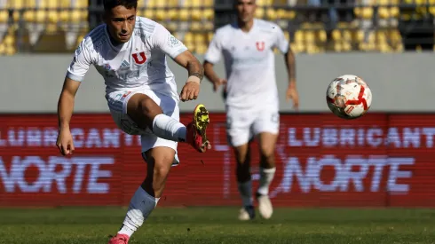 Lucas Assadi será titular en Universidad de Chile.
