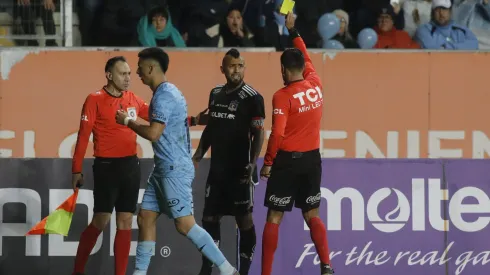 Arturo Vidal fue expulsado en el partido del Cacique en la Sexta Región. (Foto: Photosport)
