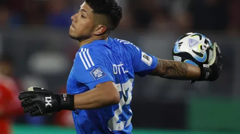 Julio Rodríguez pide a Brayan Cortés como titular en reemplazo de Claudio Bravo.
