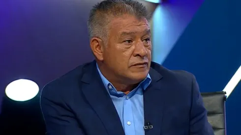 Claudio Borghi se refiere a futbolista que suena en Colo Colo. (Foto: TNT Sports)
