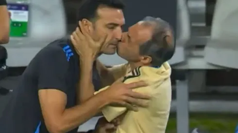 Lionel Scaloni habló sobre el beso del utilero
