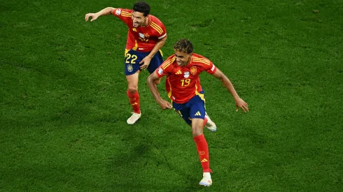 Lamine Yamal se convirtió en el jugador más joven en hacer un gol en las Eurocopa. (Foto: Dan Mullan/Getty Images)
