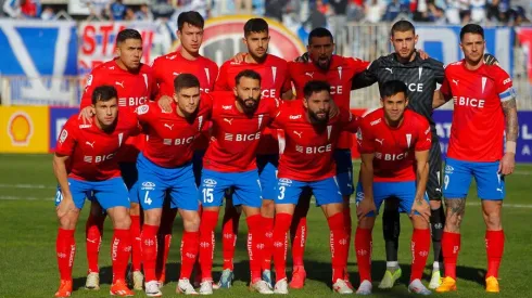 Universidad Católica y su probable onceno para enfrentar a Unión La Calera en el Campeonato Nacional
