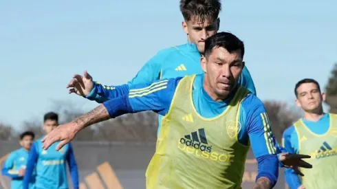 Gary Medel aun no tiene un puesto asegurado en Boca 
