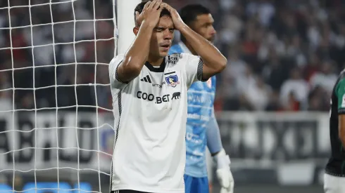 Vicente Pizarro podría salir de Colo Colo. (Foto: Felipe Zanca /Photosport)
