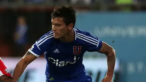 La llegada de Charles Aránguiz a la U es cosa de tiempo.
