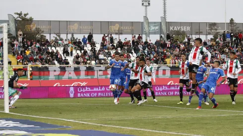 Palestino y Universidad de Chile juegan una de las finales regionales de la Copa Chile. (Foto: Photosport)
