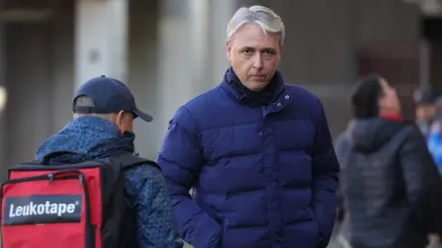 El entrenador de la Universidad Católica recibió una dura sanción
