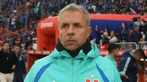 Ex azul duda de una particular decisión de Gustavo Álvarez.