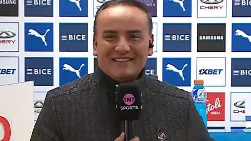 Jorge Cubillos muestra su desplante con pregunta en portugués. (Foto: TNT Sports)
