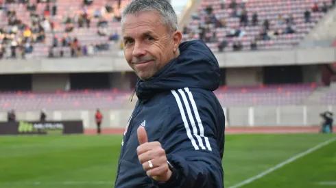 Gustavo Álvarez explica su sistema defensivo.
