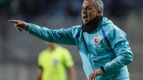 Gustavo Álvarez se emociona con cuarto gol de Universidad de Chile
