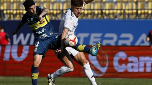 Leonardo Gil fue una de las figuras en el triunfo de Colo Colo frente a Everton. (Foto: Andrés Pina/Photosport)
