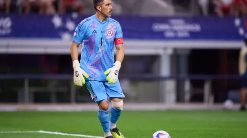 Claudio Bravo se retira del fútbol profesional. (Foto: Photosport)
