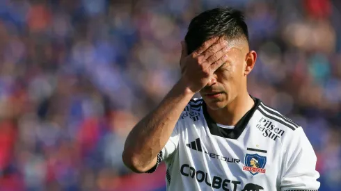 Vicente Pizarro estará fuera por varias semanas en Colo Colo. (Foto: Jonnathan Oyarzún/Photosport)
