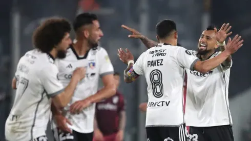 Vidal defendió con todo a compañero en el Cacique.
