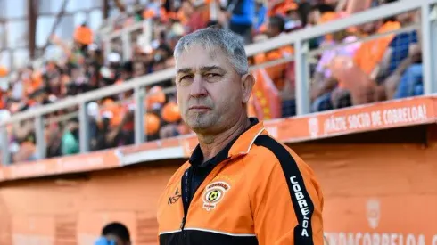 Ex jugador loíno repasó al presidente de Cobreloa.
