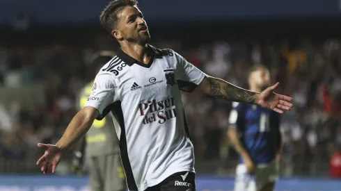 Los hinchas de Colo Colo están enfurecidos con Gabriel Costa.
