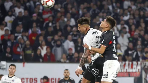 Futbol, Colo Colo vs Palestino.<br />
Fecha 13, Campeonato Nacional 2024.<br />
El jugador de Colo Colo Guillermo Paiva, izquierda, convierte su gol contra Palestino durante el partido de primera division disputado en el estadio Monumental en Santiago, Chile.<br />
19/05/2024<br />
Jonnathan Oyarzun/Photosport
Football, Colo Colo vs Palestino.<br />
13th turn, 2024 National Championship.<br />
Colo Colo's player Guillermo Paiva, left, scores his goal against Palestino during the first division match held at the Monumental stadium in Santiago, Chile.<br />
19/05/2024<br />
Jonnathan Oyarzun/Photosport
