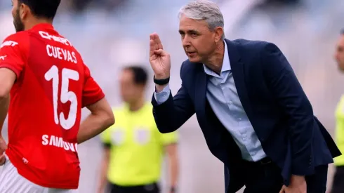 Tiago Nunes tiene una importante duda para lo que es el Clásico Universitario