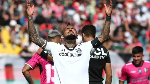 La alegría de Arturo Vidal en Colo Colo.
