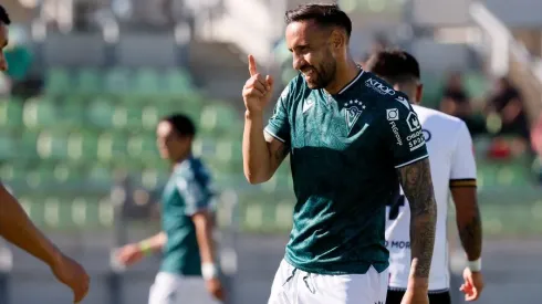 El jugador de Santiago Wanderers vive un nuevo capitulo sobre esta polémica
