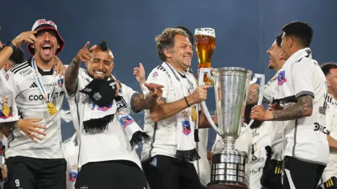 Colo Colo lanza nueva bebida al mercado. (Foto: @colocolooficial)
