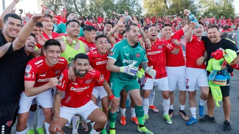 Nicola Pérez sigue en Ñublense. (Foto: Photosport) 
